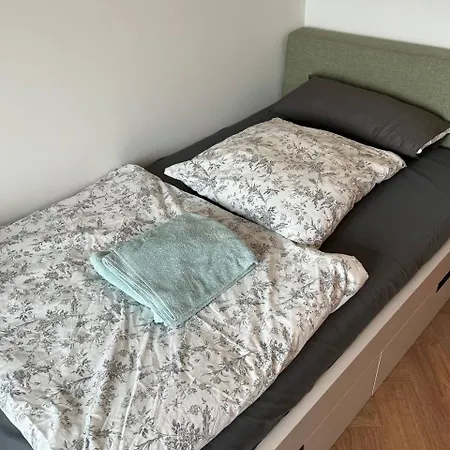 Cozy Modern Studio Next To Easy Side Galley Berlin Exterior photo